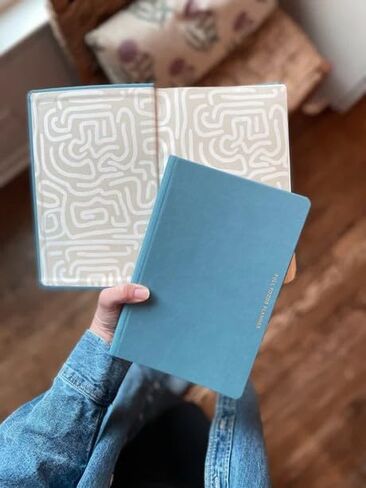 Full Focus Planner - Bold (Stone) in Kuwait