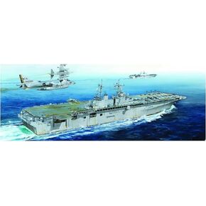 Hobby Boss USS Boxer LHD-4 Boat Building Kit