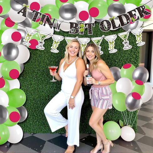 الساحر حفلة عيد ميلاد لوازم لعبة البوكر تحت عنوان لاس فيغاس كازينو تحت عنوان بالونات اللاتكس ورقة العسل بوم بومس عرض سحري صور بوث الدعائم الديكور سهلة الفرح in Kuwait