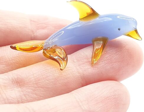 WitnyStore Tiny 3½" Long Black White Orca Whale Figurine - Miniature Hand Blown Glass Animal Colorful Marine Mammal Sea Life Ocean Crystal Decorative Collectible Figurines Home Décor Gifts in Saudi Arabia