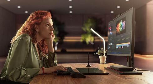 كمبيوتر Lenovo ThinkCentre M90a الكل في واحد للأعمال، شاشة FHD مقاس 23.8 بوصة، معالج Intel Core i5-10400، ذاكرة وصول عشوائي 32 جيجابايت، تخزين 1 تيرابايت، كاميرا ويب، إيثرنت، قارئ بطاقة SD، USB-C، 6 USB Type-A، Windows 11 Pro in Saudi Arabia