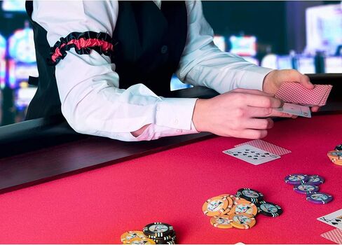 Brybelly Classic Casino Dealer Armband 2-Pack - Authentic Elastic Blackjack Table Dealer Band Costume Accessory Set for Las Vegas Poker Game Night in Kuwait