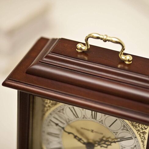 ساعة Howard Miller Medford Mantel Clock 612-481 - لمسة نهائية من الكرز وندسور، قوس إنجليزي كلاسيكي، مقبض بلمسة نهائية من النحاس، حركة كوارتز مزدوجة الرنين in Saudi Arabia