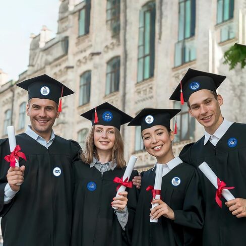 360 قطعة من ملصقات التخرج الحمراء لعام 2024 من Lucleag، ملصقات فئة 2024 Congrats Grad، ملصقات بطاقات هدايا التخرج الدائرية، ملصقات حلوى على شكل مغلف التخرج 2024 باللون الأحمر in Kuwait