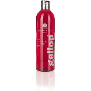 يقوم Carr & Day & Martin Gallop Color Bay 500mL بتنظيف وتكثيف لون المعطف الطبيعي والمعان.