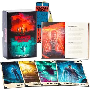 Stranger Things Tarot Cards Gift Set - حزمة مع Stranger Things Deck و Tarot Deck ، بالإضافة إلى إشارة مرجعية | الهدايا الصوفية للفتيات