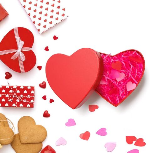 1LB Valentine's Day Crinkle Cut Paper Shred Filler Pink Crinkle Cut Paper with Heart Confetti Shredded Paper Filler Raffia Paper for Gift Wrapping Craft DIY Packaging Filling Party Supply in Saudi Arabia