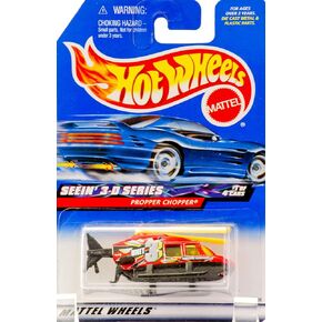 2000 - Mattel - Hot Wheels - Seein '3 -D Series #1 من 4 - Propper Chopper (Red & Black) Blades الصفراء - Collector #009 - الوحدة 3: رسومات المساعدة على جانب المسار - Windows الأصفر الملون - جديد - Out of