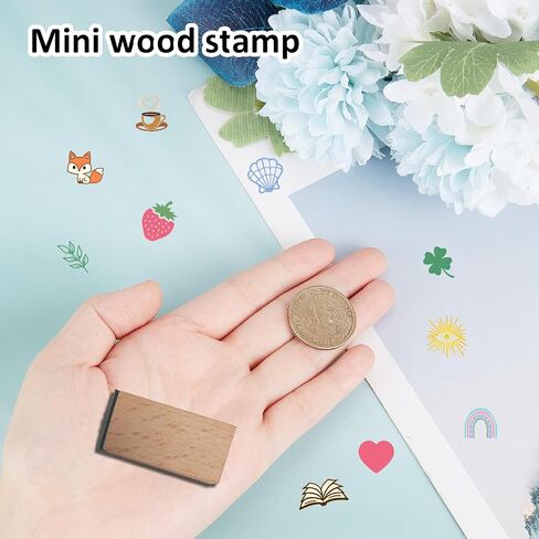 CRASPIRE 3/5in Mini Wooden Rubber Stamp Four Leaf Clover Plant Pattern Small Wood Stamps Vintage Reusable Print for St Patrick DIY Scrapbooking Journaling Albums Card Making Planner Envelope Photo in Kuwait