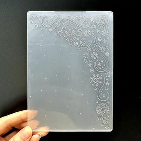 1 مجموعة من النماذج الثلجية لعيد الميلاد قالب نقش بلاستيكي DIY - صنع بطاقات الإغاثة ثلاثية الأبعاد ، سجل القصاصات ، حرفيات علامة الهدايا ، موضوع الأزهار البيضاء