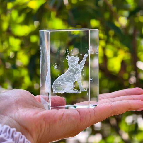 3D Dolphin Heart Crystal Ball Night Lights & Figurines - Snow Globe Sphere Paperweight with LED Base, Home Office Decor Gifts for Women, Girls, Couples on Birthday, Mothers Day, Wedding - 3.15"/8CM in Kuwait