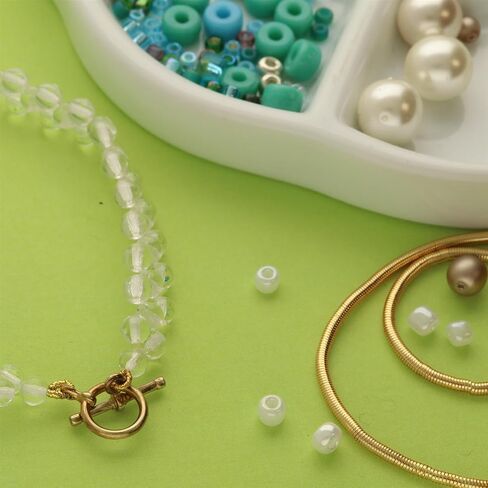 السلك الفرنسي Beadsmith - اللون الفضي - متوسط ​​الحجم (قطره .9 ملم) - 14 بوصة ، سبائك ، gimp - استخدم لإخفاء سلك الديكور بجانب التجعيد والمشابك in Kuwait