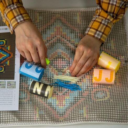 DL-YTG Latch Hook Kits Pillow Flower Crochet Yarn Cushion Colour Pre-Printed Canvas Rug Needlework DIY Pillowcase Hook and Latch Kit Christmas Home Arts Crafts Sofa Decoration 42x42cm/17 X17 in Kuwait