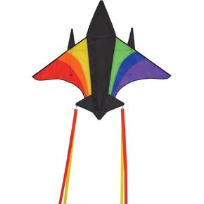 في Breeze Jet Kite ، طائرة ورقية طائرة طائرة سهلة الطيران مع ذيول التيار منظمة للألوان