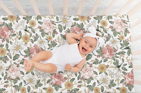 ملاءة سرير للأطفال الرضع أو الأطفال الصغار بتصميم الزهور الفاخرة بوهو جيرل من سويت جوجو ديزاينز - وردي أحمر خدود وأصفر وأخضر وأبيض in Kuwait