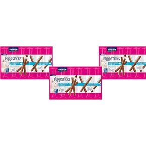 Vitakraft 18 Pack of Chicken Purrsticks Cat Treats with Salmon