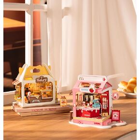 DIY Mini House Building Miniature Kit (Strawberry Milkbox+Teddy's Breadbox)