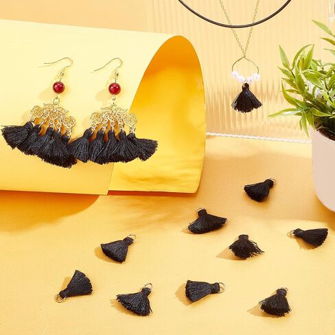 Sunnyclue 1 Box 100PCS DIY شرابات MINI MALA CRAFT TASSEL KIT مع حلقات القفز شرابات قطنية للحرف اليدوية قلادة مجوهر in Kuwait