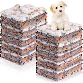 Chumia 40 PCS البطانيات الناعمة الناعمة الصوف القابلة للغسل الكلب الكلب نوم حصيرة PAW نمط البطانيات الصوف للحيوانات الأليفة رمي حصيرة سرير دافئة للقطط جرو الكلب (24 × 16 بوصة ، بني)