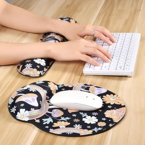 Seorsok Cute Mouse Pad with Wrist Support Keyboard Wrist Rest Set,Ergonomic Mouse Pad with Non-Slip Base for Office Gaming Working Computers,Easy Typing & Pain Relief Mouse Mat,Fruit&Orange in Kuwait