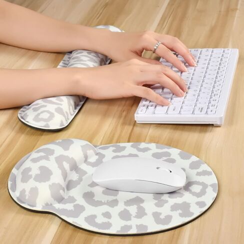 Seorsok Cute Mouse Pad with Wrist Support Keyboard Wrist Rest Set,Ergonomic Mouse Pad with Non-Slip Base for Office Gaming Working Computers,Easy Typing & Pain Relief Mouse Mat,Fruit&Orange in Saudi Arabia