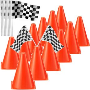 سيارات السباق ديكورات عيد ميلاد - مجموعة الديكور المركزية لسيارات RaceCar للأطفال - (12) مخاريط حركة المرور البرتقالية ، (24) أعلام المتقلب ، مفارش المائدة البلاستيكية (54 "x108)
