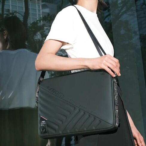 Asus Rog Slash Sleeve Bag 4.0 ، Fit 16 "كمبيوتر محمول ، محول ، والماوس ، مقاوم للدموع ، ماء ، جلود بو ، حزام كتف قابل للتعديل ، حزام تثبيت ثلاث نقاط ، جيوب متعددة ، أسود ، أسود in Kuwait