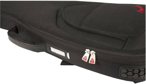 Fender FB620 Electric Bass Gig Bag, Black in Saudi Arabia