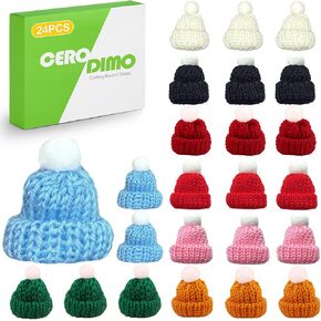 Cerodimo 24 PCS قبعات حياكة صغيرة لحرف عيد الميلاد ، القبعات الصغيرة المحبوكة ، بيني صغير ، حلي شجرة صغيرة ، فن DIY وملحقات الشعر