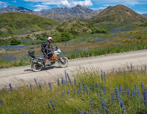 إطار رياضي مزدوج للدراجة النارية Mitas Enduro Trail+ E-07+ Dakar 120/70B19 60T in Kuwait