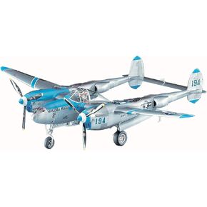 09101 1/48 P-38J Lightning