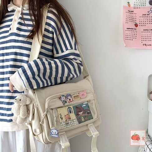 حقيبة كروس من Ita مع دبابيس رائعة وإكسسوارات قطيفة من Kawaii حقائب يابانية جمالية على شكل رسول كتف للنساء in Kuwait