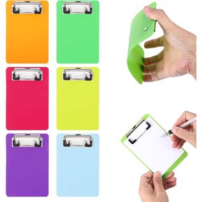 6 PCS MINI CLAWBOARD ، قصاصات صغيرة بلاستيكية صغيرة 4 × 6 بوصات مع مقاطع الاحتفاظ ، ملونة متينة A6 MEEM SIZE POCKBOARK