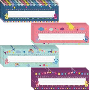 Faccito 40 PCS Classroom Plate ، مخطوطة تقليدية مسطحة اليسار أو اليمنى من الأسماء الأسماء الديكور مع النقاط اللاصقة لمكاتب طالب الفصل الدراسي المدرسية (نمط قوس قزح)