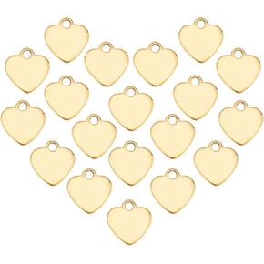 UniCraftale 50pcs قلب ذهبي القلب الفولاذ المقاوم للصدأ قلادة قلادة شقة القلب سحر 1.2 مم حفرة فارغة معدن صغير صغير لصنع المجوهرات DIY 9.5 ملم