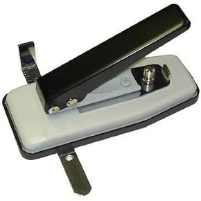 فتحات Akiles CSP-G مع دليل (1/2 "W x 1/8" T) لشارات وبطاقات هوية الصورة من ABC Office