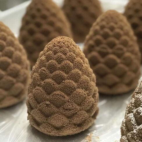 Ocpo Kitchen 3d Pinecone Silicone Mould for Baking Mousse Cake ، الحلوى الفرنسية ، الصابون ، شموع ، قالب تزيين كعكة الكريسم in Kuwait