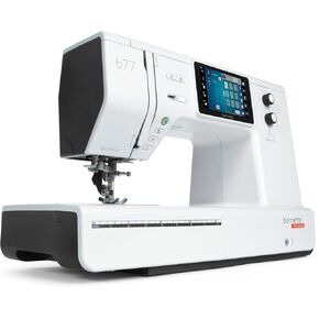 BERNETTE B77 SEWING MACHINE
