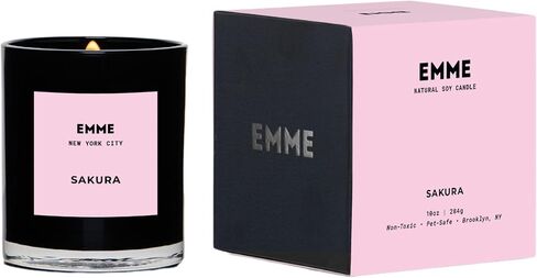 وعاء شموع معطرة من EMME NYC - زجاج أسود، الصويا، طبيعي، غير سام، آمن للحيوانات الأليفة، وقت حرق يصل إلى 60 ساعة، فتيل خشبي، رائحة قوية، لم يتم الإساءة إلى الحيوانات لتصنيعه، 10 أونصة - شموع معطرة بأفضل رائحة (ليتشي) in Saudi Arabia