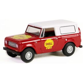 Greenlight Collectibles 41155-C Shell Oil Special Edition Series 2-1968 Harvester Scout 1:64 Scale
