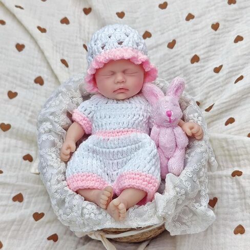 7" Girl Micro Preemie Full Body Silicone Baby Doll ，Realistic Newborn Baby Doll Real Life Miniature Baby Doll with Feeding Accessories in Kuwait