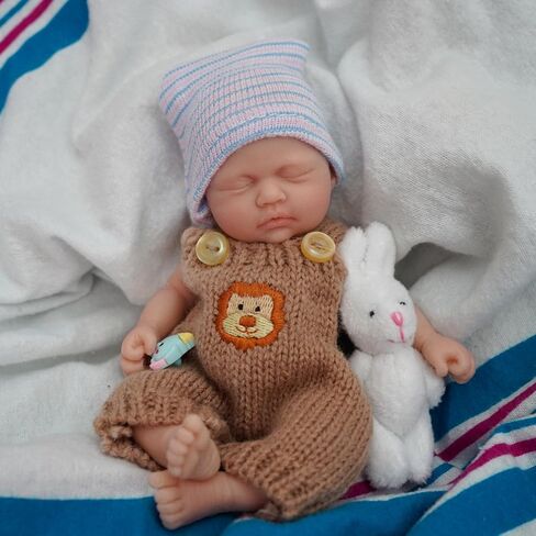 7" Girl Micro Preemie Full Body Silicone Baby Doll ，Realistic Newborn Baby Doll Real Life Miniature Baby Doll with Feeding Accessories in Kuwait
