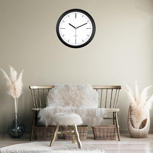 ساعة حائط WOOPHEN، ساعات حائط حديثة تعمل بالبطارية مقاس 10 بوصة، ساعة تناظرية صغيرة صامتة غير موقوتة لغرفة المعيشة والمكتب والمنزل والحمام وغرفة النوم والمطبخ (أسود) in Kuwait