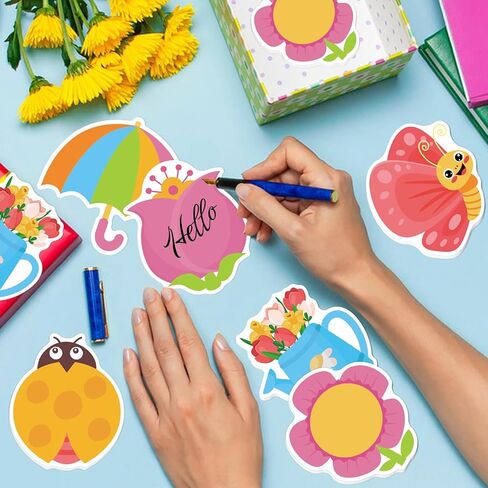 600Pcs Christmas Sticky Notes, Cute Gingerbread Santa Claus Snowman Notepads Xmas Self Stick Notes Winter Memo Pads for Winter Christmas Holiday Party Home Office School Work Study Supplies in Kuwait