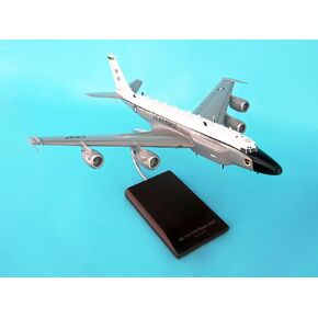 Mastercraft Collection Boeing RC-135V/W Rivet Joint Old Engines Model Scale:1/100