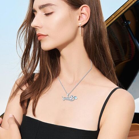 Highland Cow Necklace 925 Sterling Silver Sunflower Cow Pendant Necklace Cute Animal Cow Jewelry Scottish Gfits for Women in Saudi Arabia