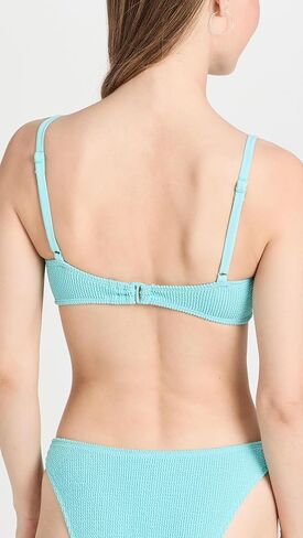 المرأة الأمريكية الجيدة تناسب دائمًا الجزء العلوي الملتوي in Kuwait