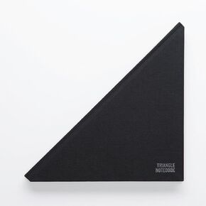 Triangle Notebook - تصميم فريد من نوع