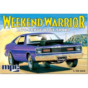 MPC 1976 Dodge Dart Weekend Warrior 1:25 Scale Model Kit