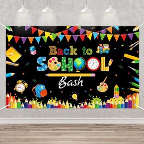 يعود Mehofond إلى School Bash Banner في اليوم الأول من زخارف الفصل الدراسي للدراسة ، الطباشير الملون ، الأطفال ، الأطفال في مرحلة ما قبل المدرسة.